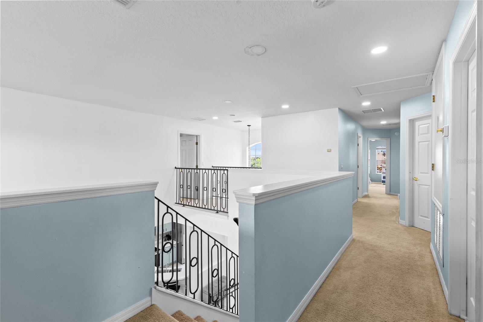CALABAY PARC AT TOWER LAKE - Residential