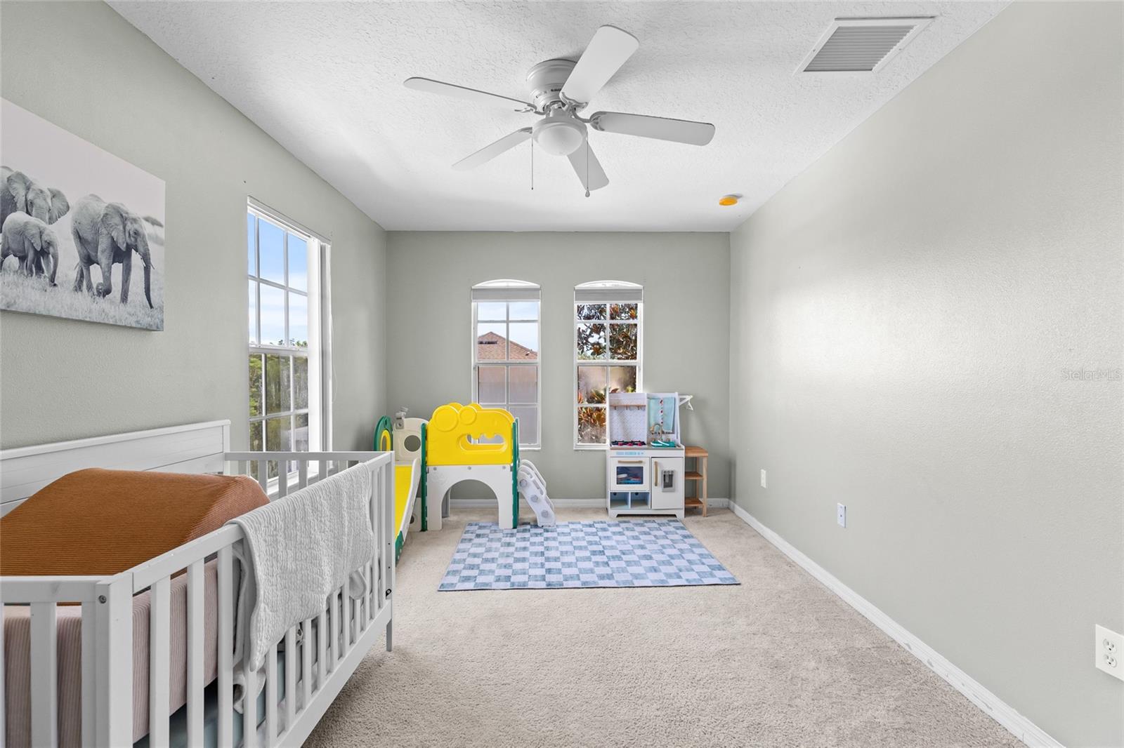CALABAY PARC AT TOWER LAKE - Residential