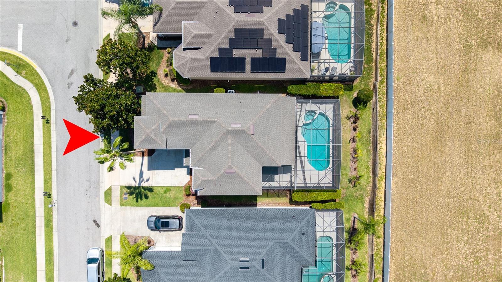 CALABAY PARC AT TOWER LAKE - Residential