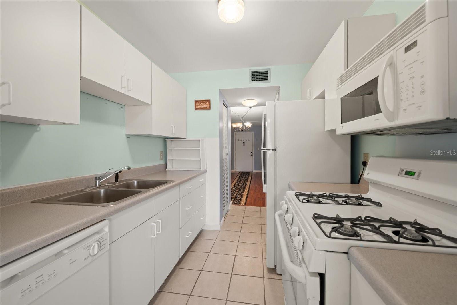 LONG BAYOU - Residential