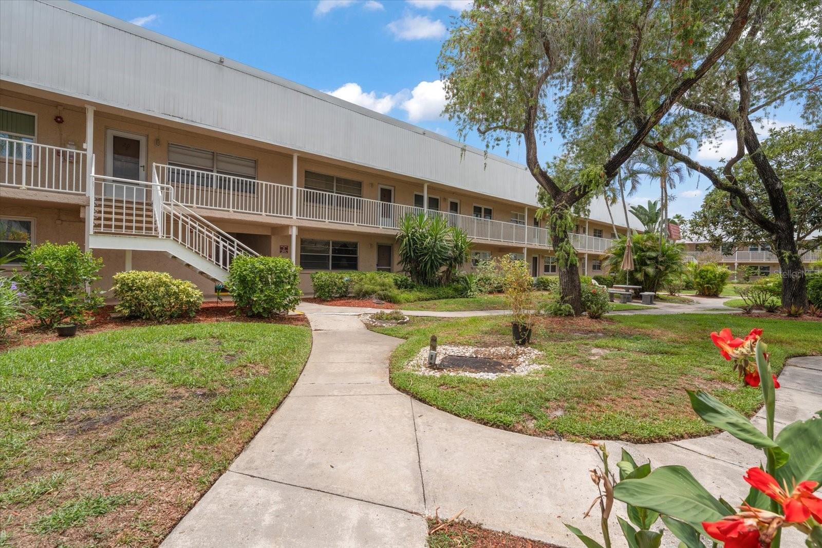 LONG BAYOU - Residential