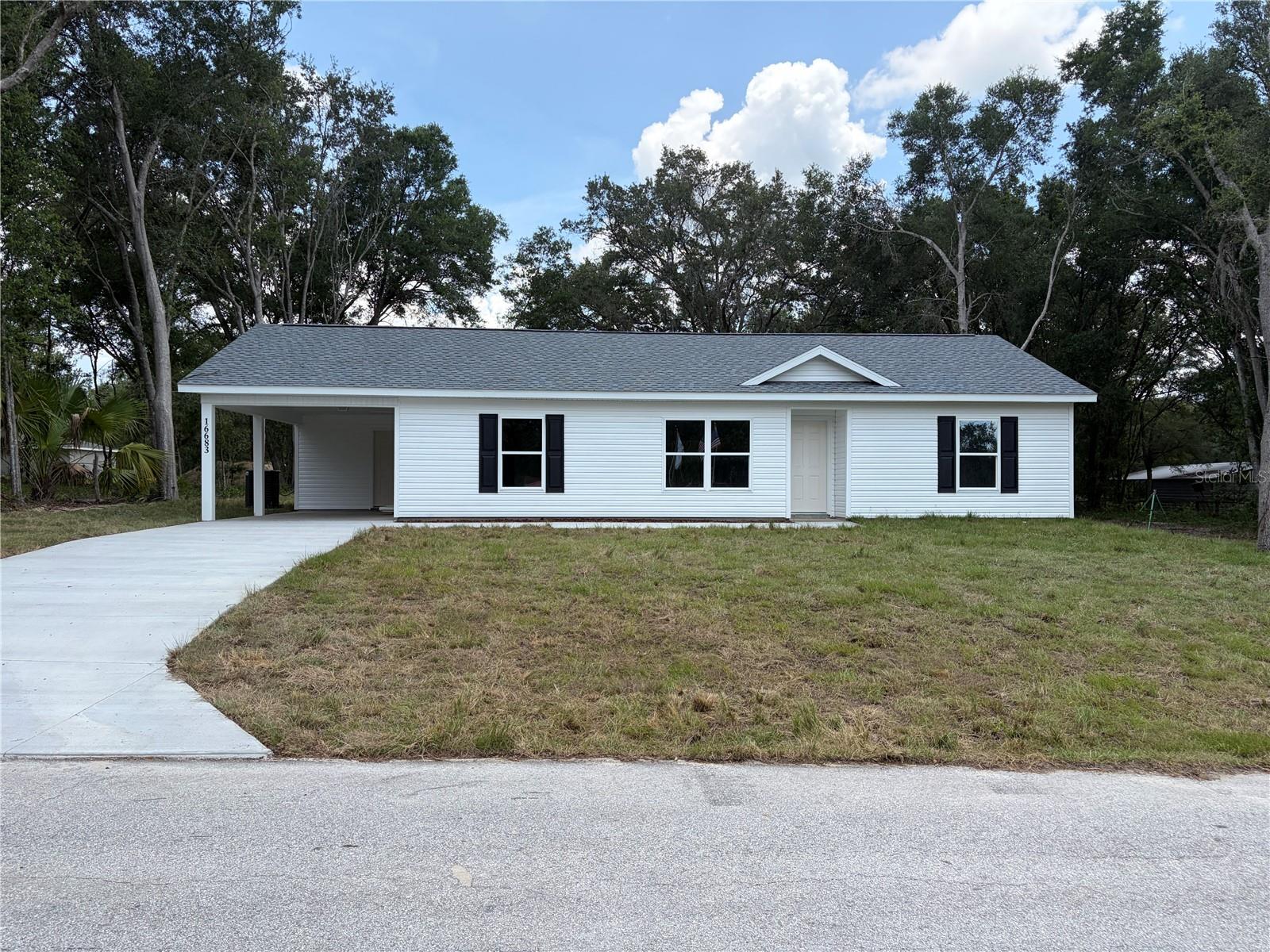 WOODS & LAKES - Residential