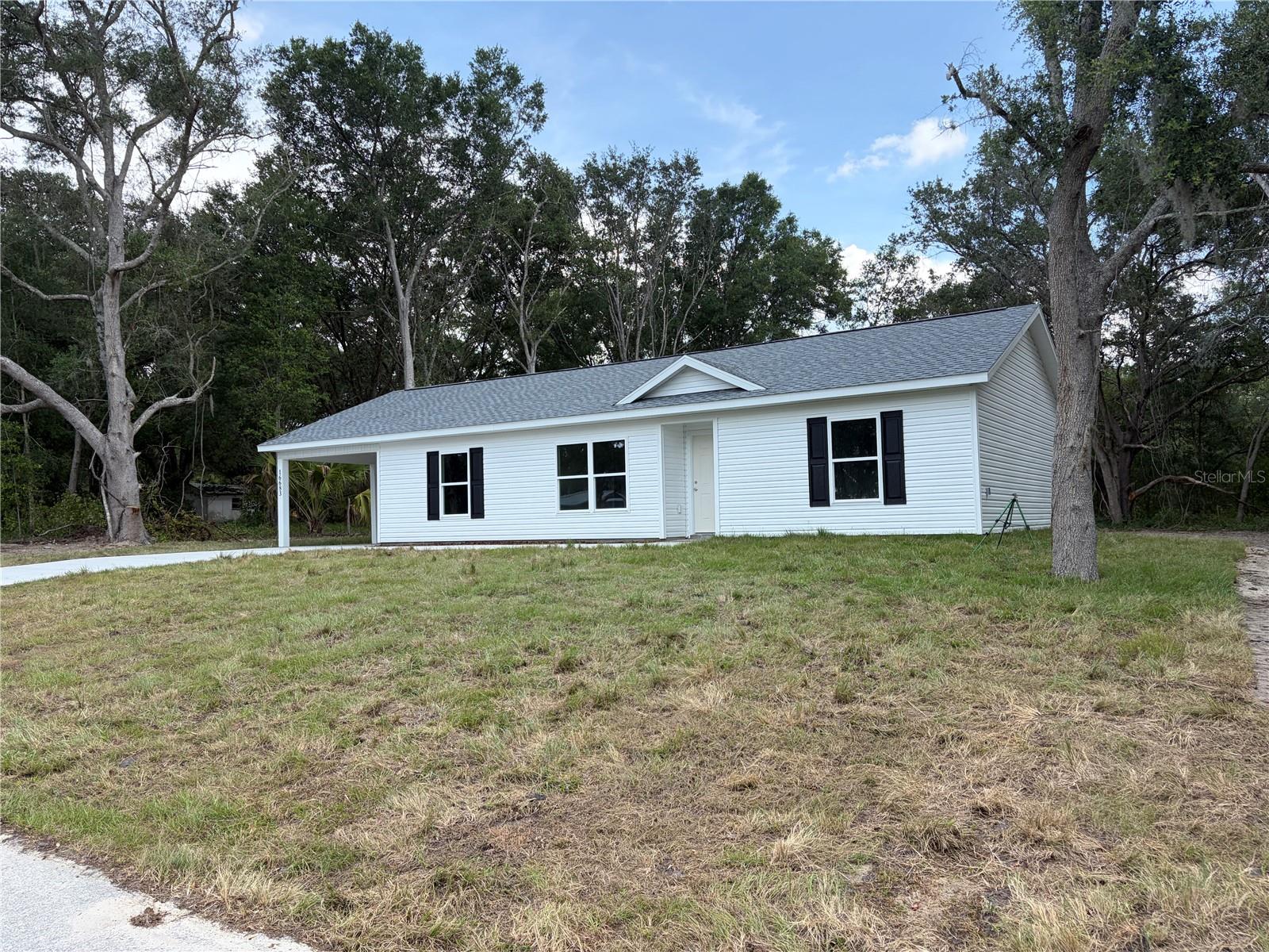 WOODS & LAKES - Residential