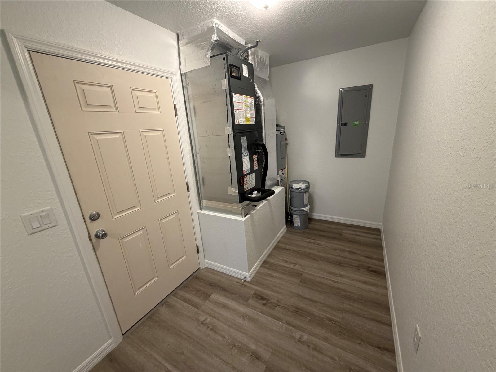 WOODS & LAKES - Residential