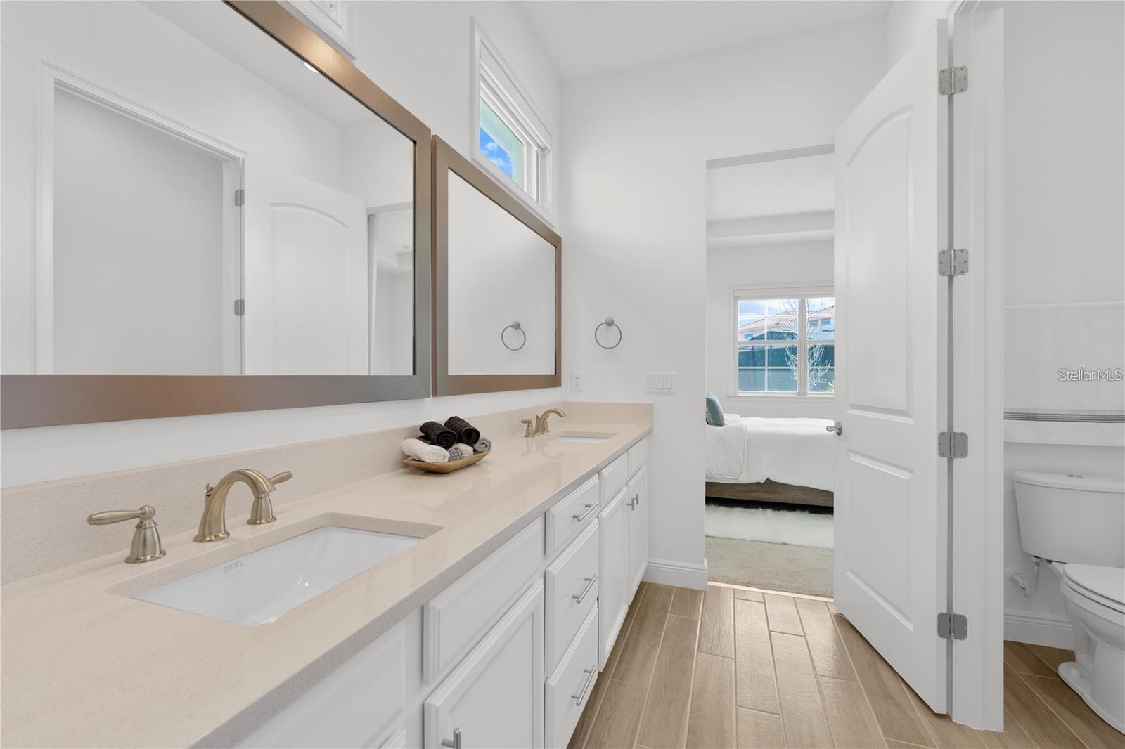 EAGLE CRK VILLAGE I PH 2 - Residential Lease
