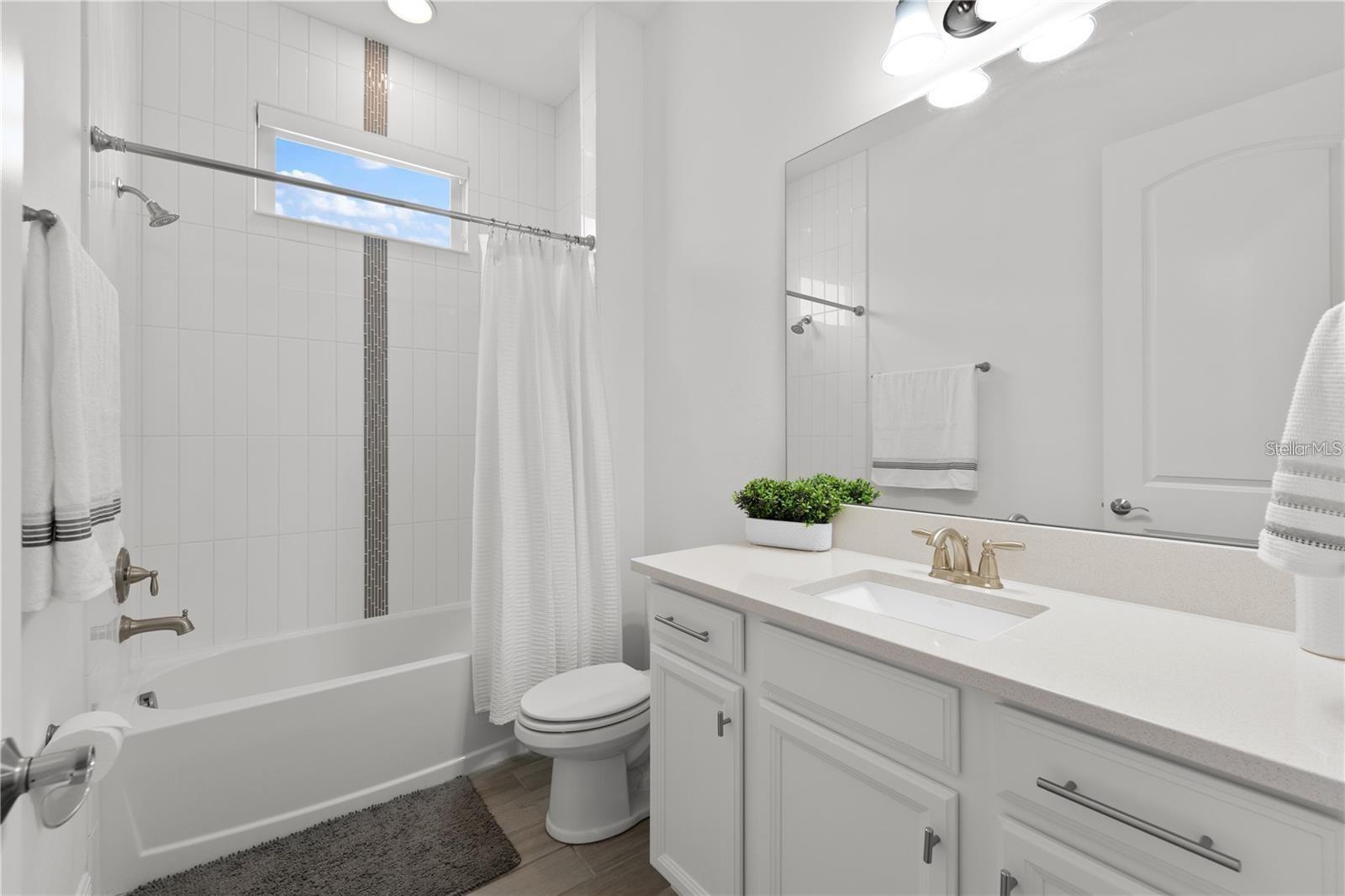 EAGLE CRK VILLAGE I PH 2 - Residential Lease