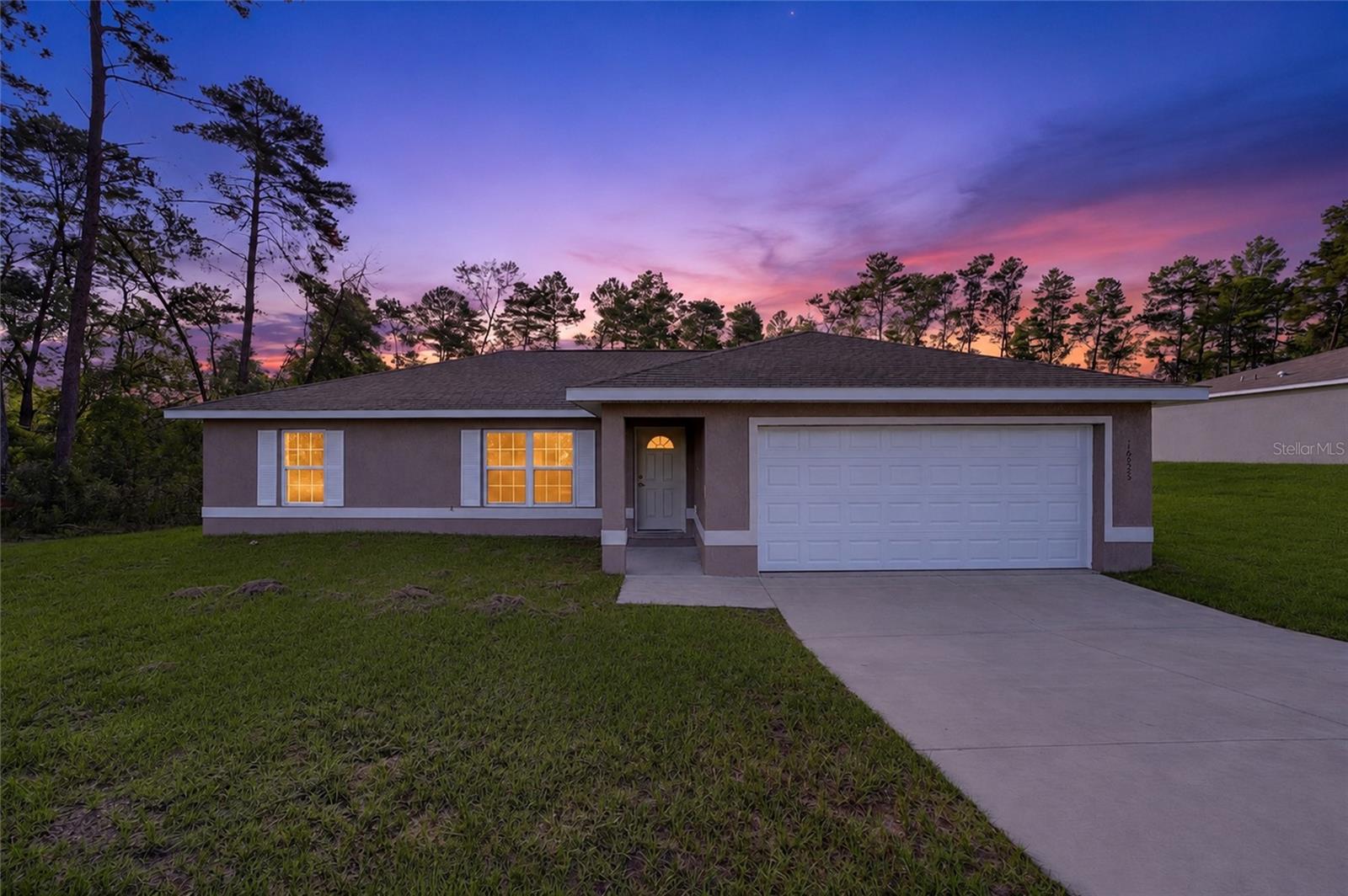 MARION OAKS UN 04 - Residential