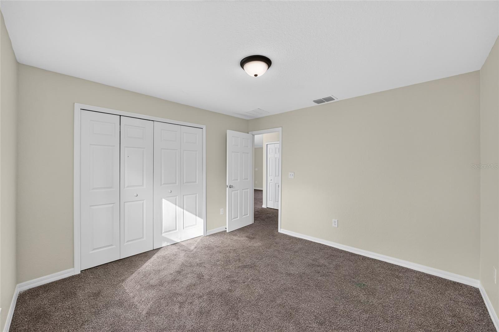 MARION OAKS UN 04 - Residential