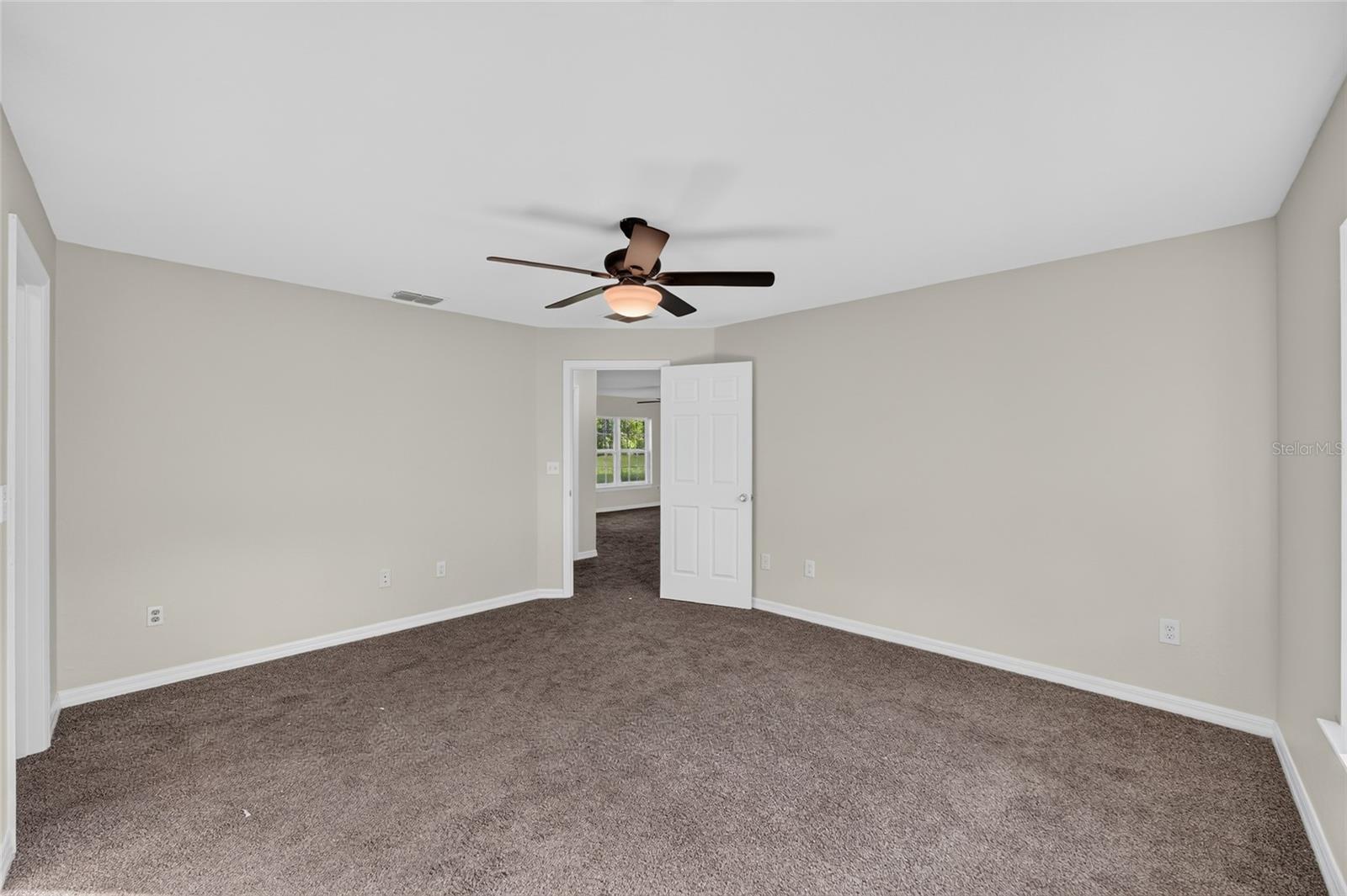 MARION OAKS UN 04 - Residential