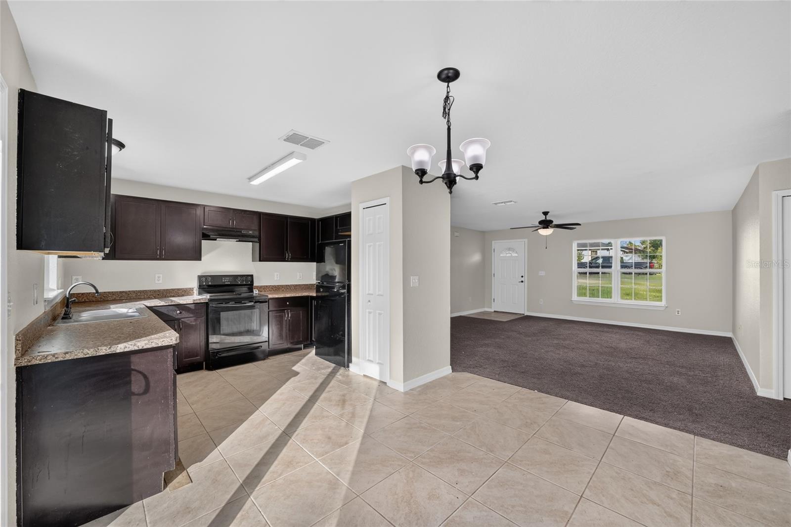 MARION OAKS UN 04 - Residential