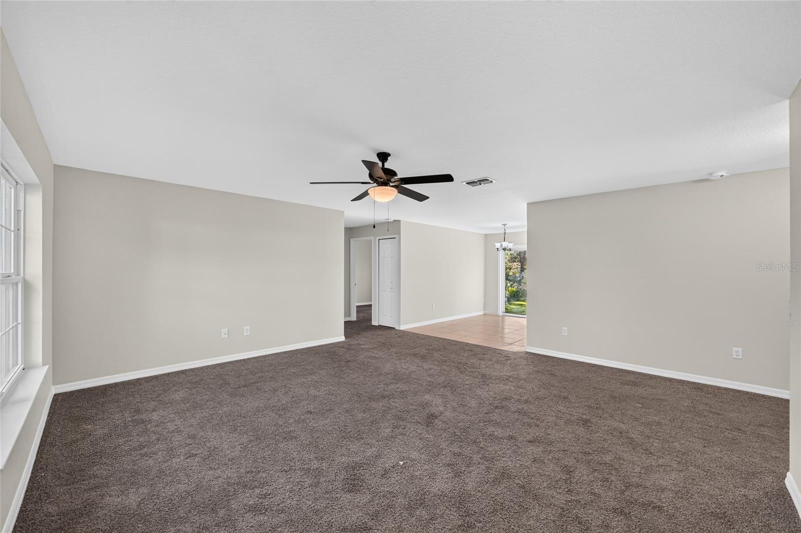 MARION OAKS UN 04 - Residential