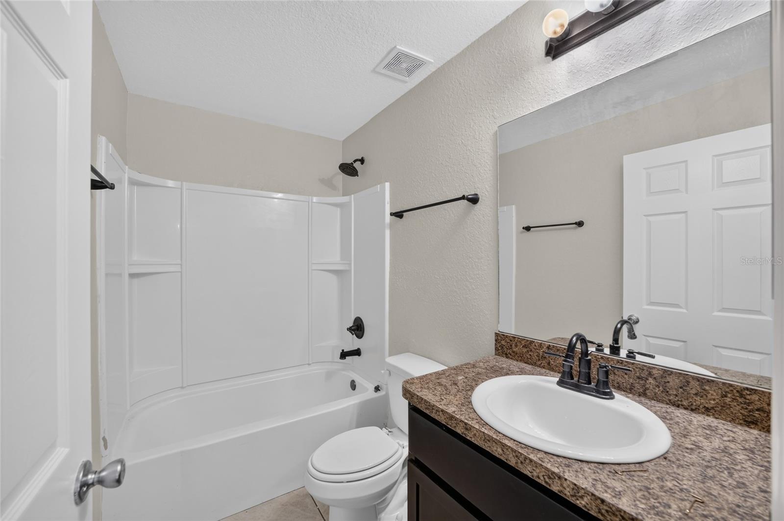 MARION OAKS UN 04 - Residential