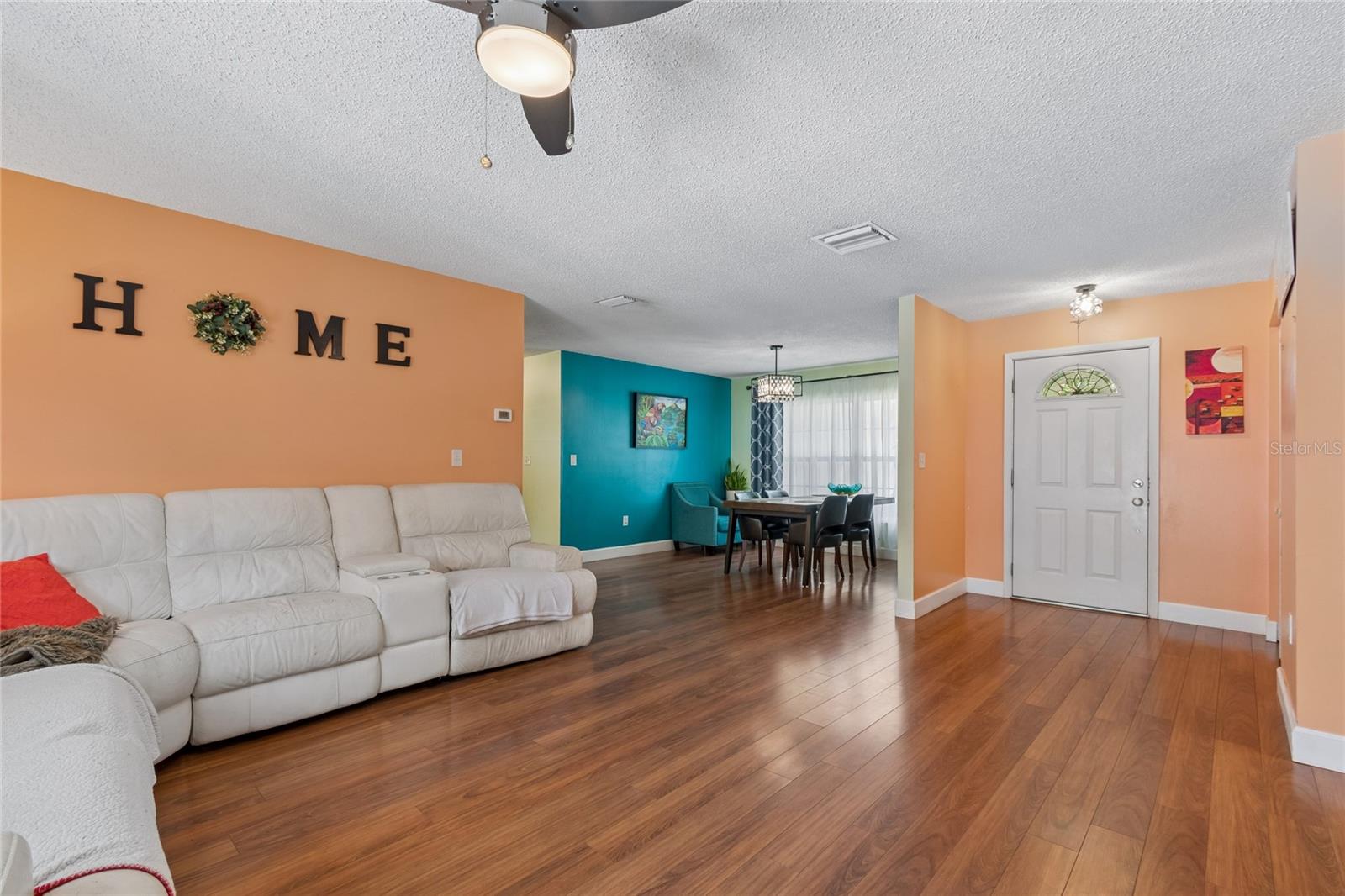 HARBOR PALMS-UNIT ONE - Residential