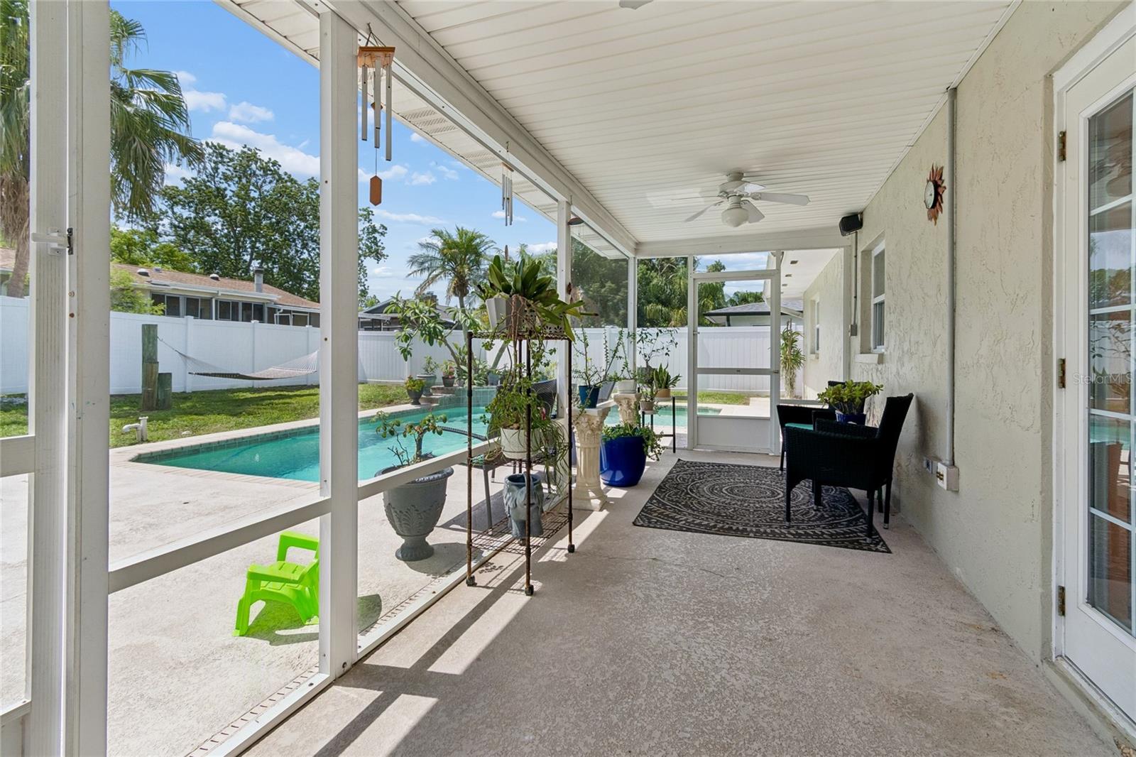 HARBOR PALMS-UNIT ONE - Residential