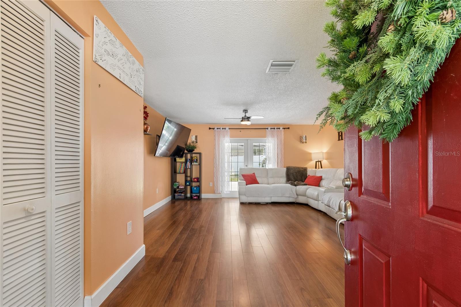 HARBOR PALMS-UNIT ONE - Residential