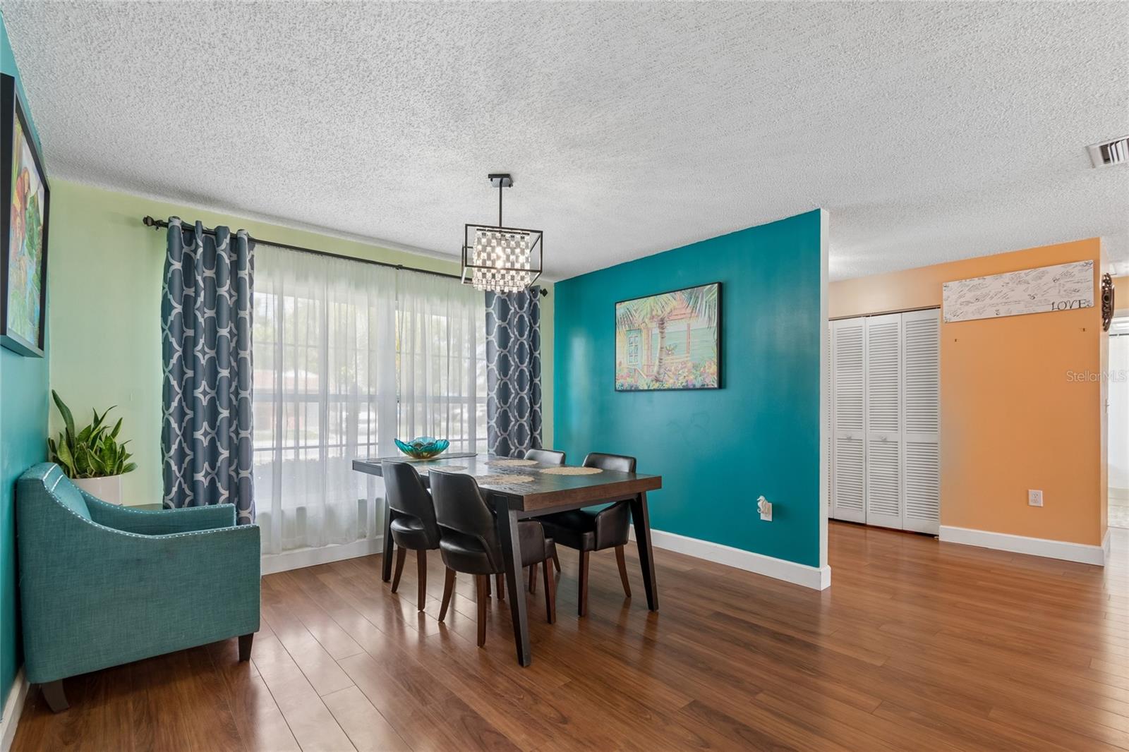 HARBOR PALMS-UNIT ONE - Residential