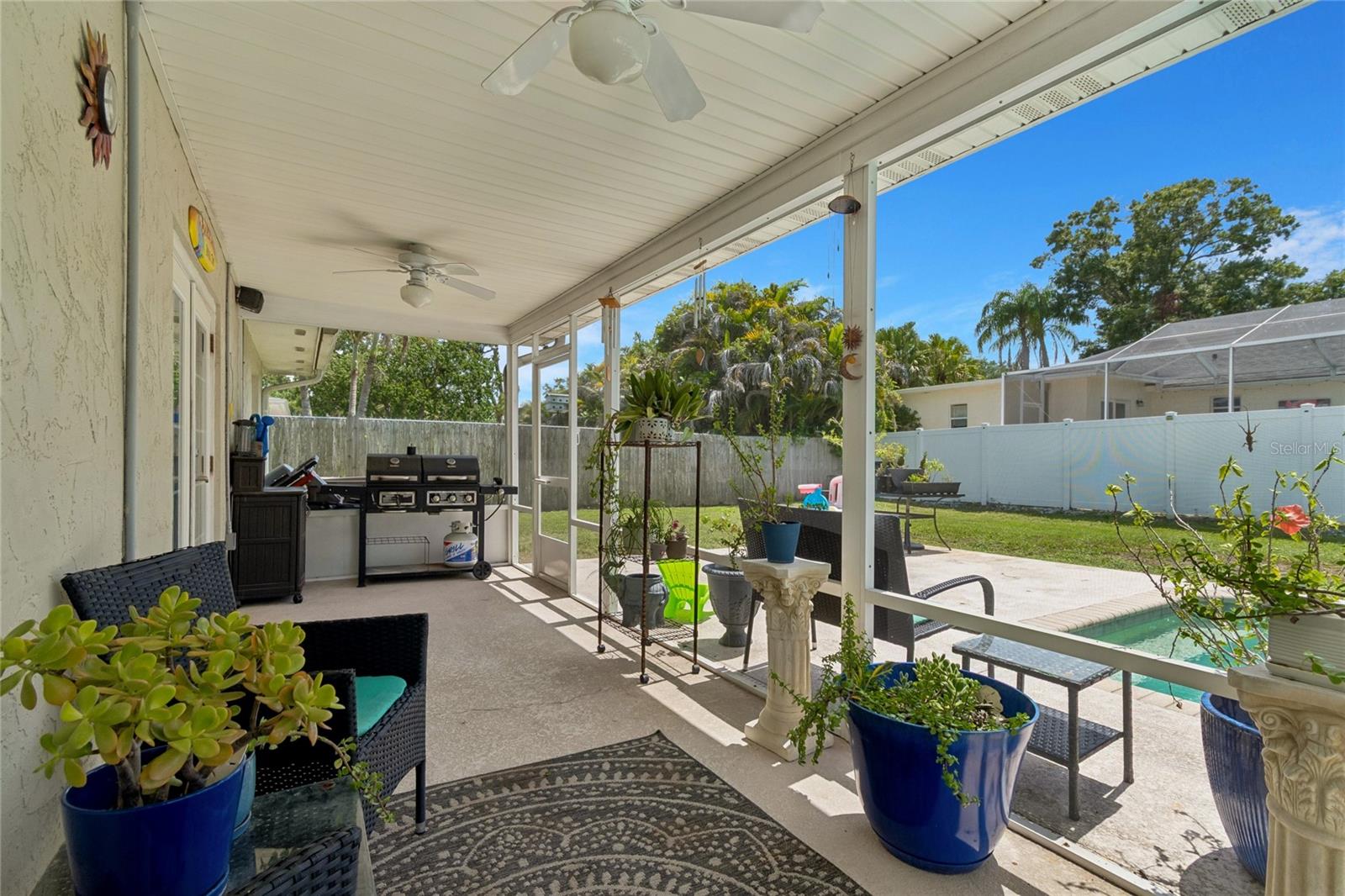 HARBOR PALMS-UNIT ONE - Residential