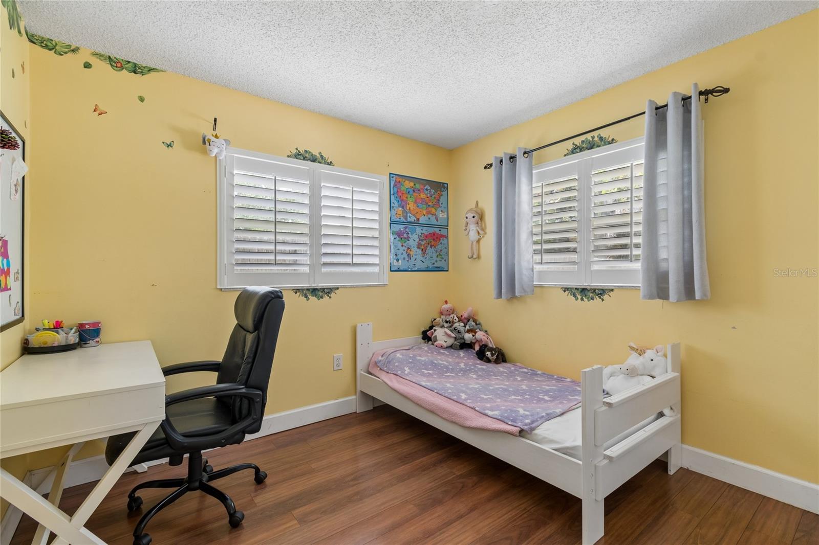 HARBOR PALMS-UNIT ONE - Residential