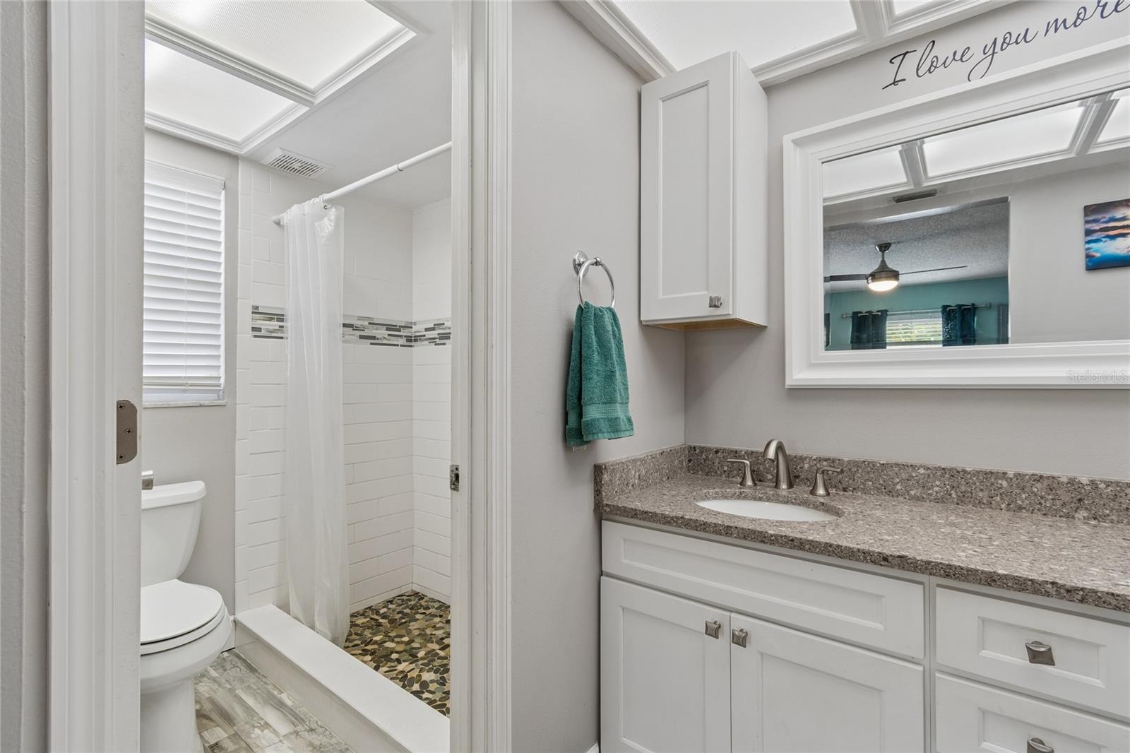 HARBOR PALMS-UNIT ONE - Residential