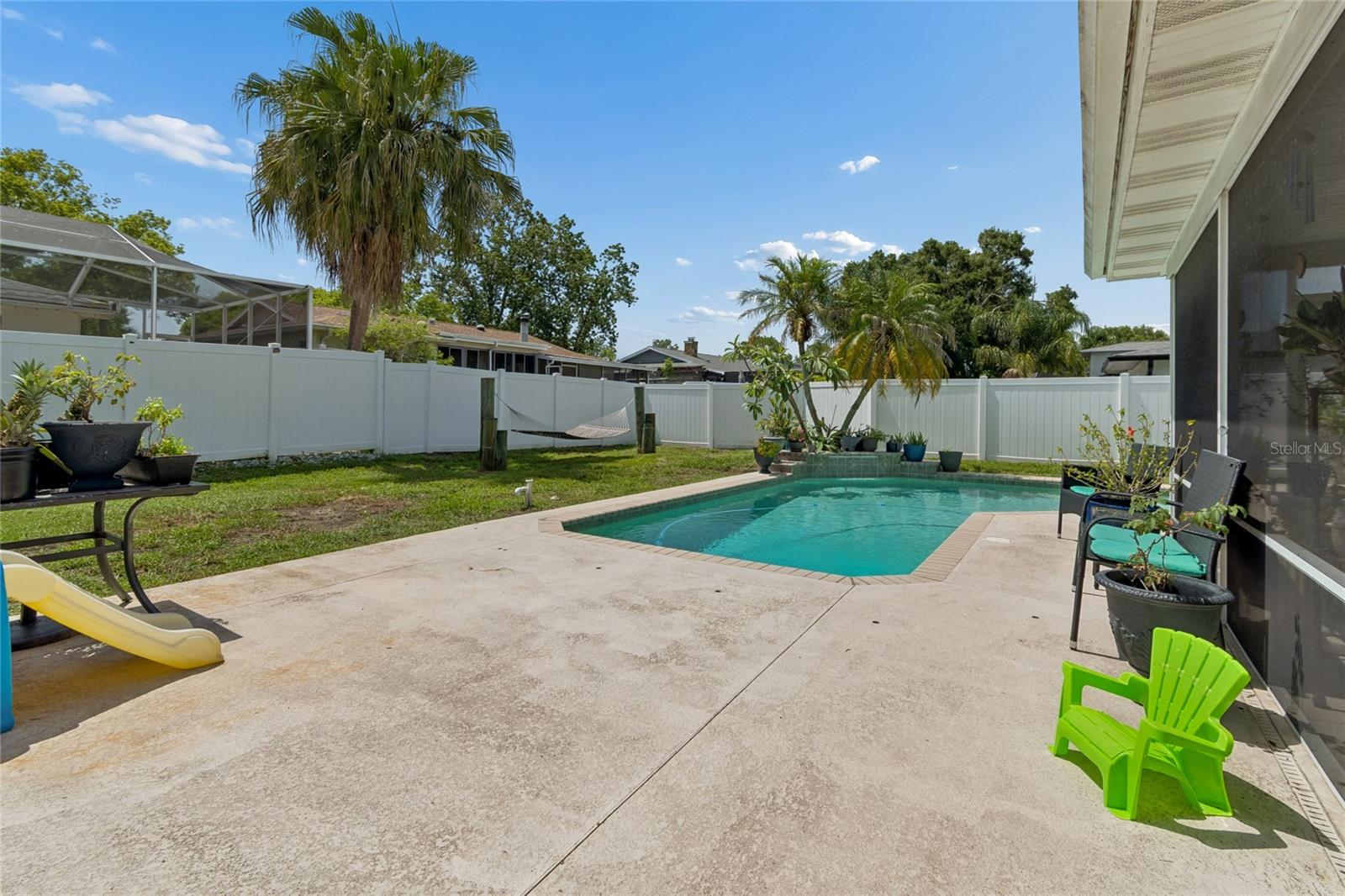HARBOR PALMS-UNIT ONE - Residential