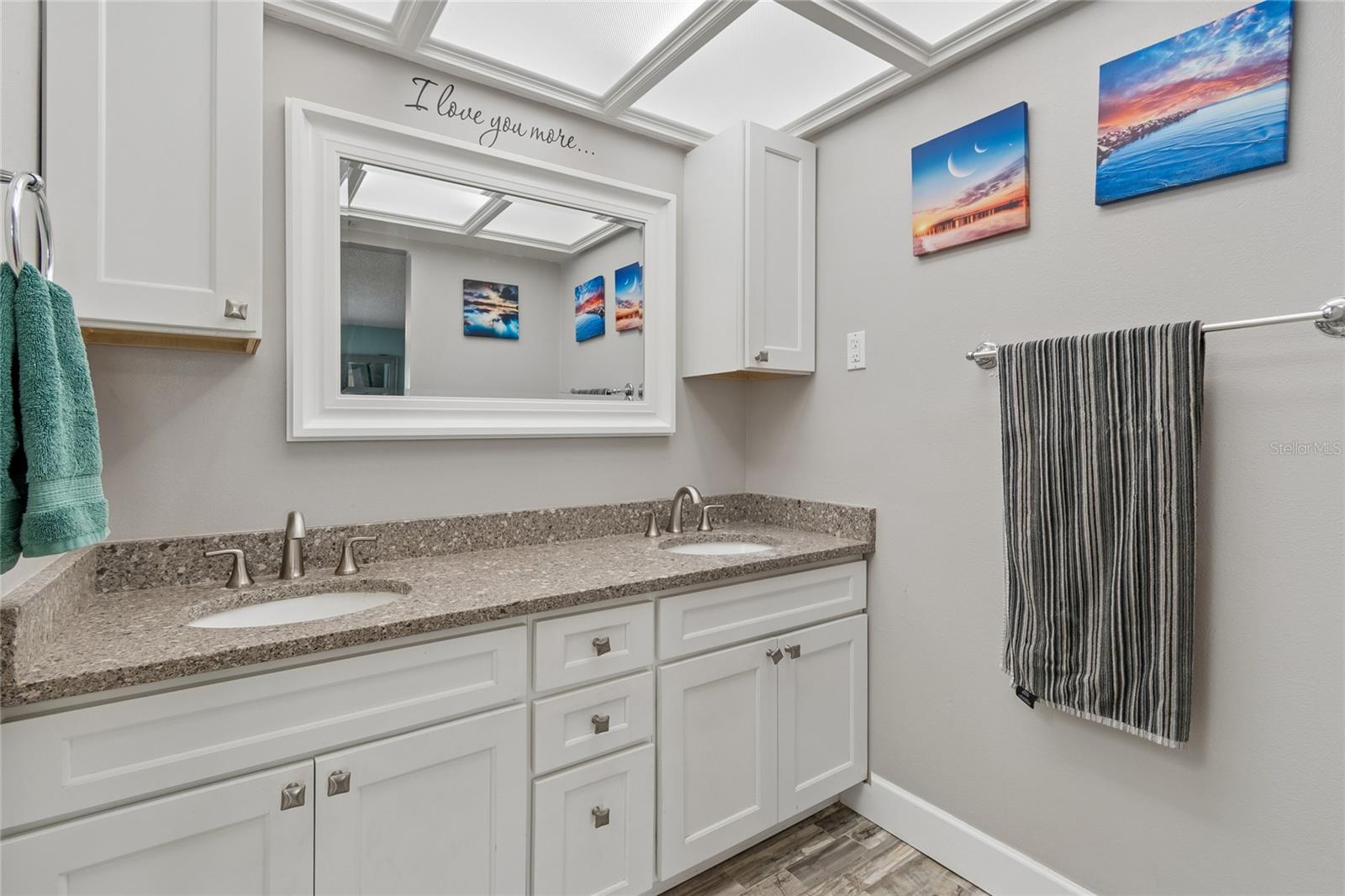 HARBOR PALMS-UNIT ONE - Residential