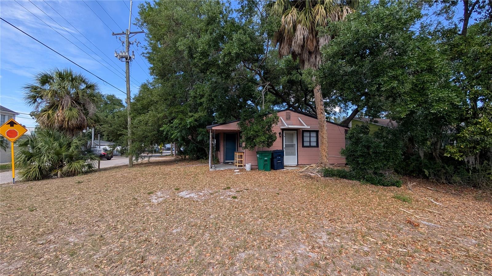 *Being sold along with neighboring corner-lot property, 114 S Bungalow Park Ave* Attention Developers, Investors, and Savvy Owner Occupants: Rare opportunity to acquire a multifamily-zoned parcel with an existing duplex in one of South Tampa’s most centrally located and fastest growing corridors, just minutes from Hyde Park, Midtown, and Downtown Tampa. The owner’s retirement presents a unique chance to secure a 6,150 sq ft (0.14 acre) RM-16 lot with significant value-add and redevelopment potential in a proven townhome corridor. So what makes this one so special? 1) Existing side-by-side duplex totaling 1,002 heated sq ft, with two 1 bed / 1 bath units. 2) The units require renovation and TLC. Latest improvements from recent years include plumbing completely redone in 2024 and a roof less than 5 years old. A/C is provided via wall units. 3) Large yard / lot footprint at 6,150 sq, enhancing future tenant appeal and providing additional flexibility for future design and redevelopment. 4) Development upside: RM-16 zoning supports multifamily redevelopment. Based on lot size and location, strong potential for future townhome development. 5) Corner lot positioning, enhancing access, design flexibility, and end-product desirability. 6) Prime South Tampa location, located within the highly sought-after Mitchell-Wilson-Plant school district and minutes from Hyde Park Village, Midtown, Downtown Tampa, and Howard Ave. Easy access to I-275, Tampa International Airport, and the University of Tampa.
Additional opportunity: Seller is also offering the neighboring parcel at 114 S Bungalow Park Ave. Purchase both properties together for a combined 12,300 sq ft of land and 5 total units, maximizing development scale, layout flexibility, and long-term upside.
Whether you're looking to renovate and reposition for long-term cash flow, or redevelop into a high-end product, opportunities like this in core South Tampa are increasingly rare. Easy to show. No HOA/CDD. Arborist Reports, MLS info sheets and property disclosures available. No assignable contracts accepted.