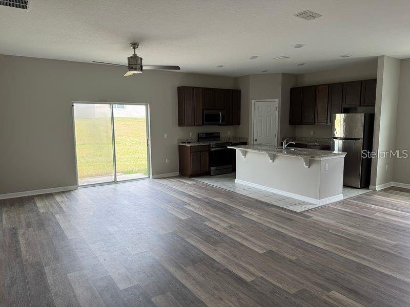 LAKE DENHAM ESTATES - Residential