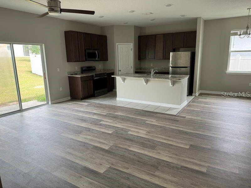 LAKE DENHAM ESTATES - Residential