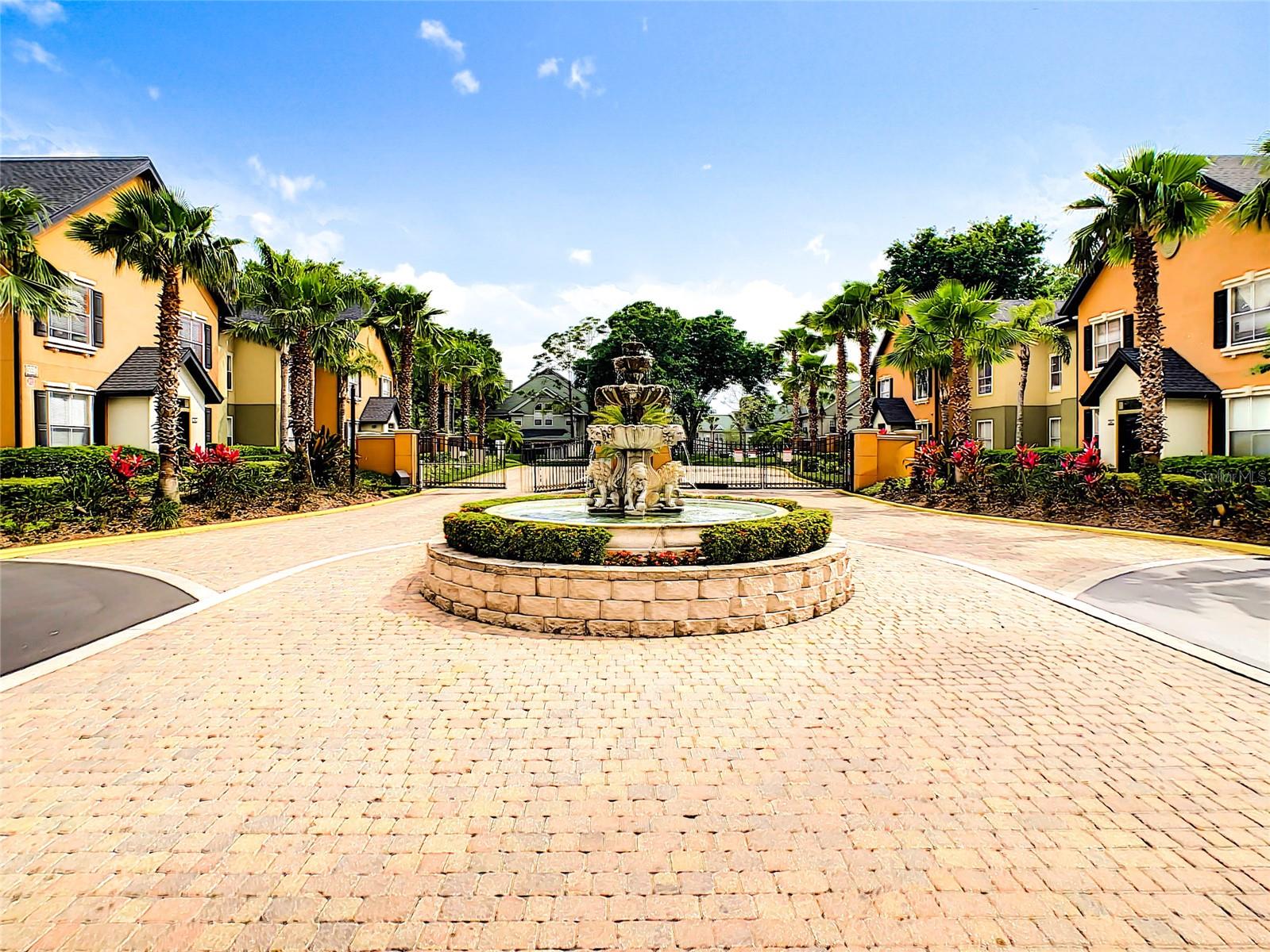FOUNTAINS/METRO WEST - Residential