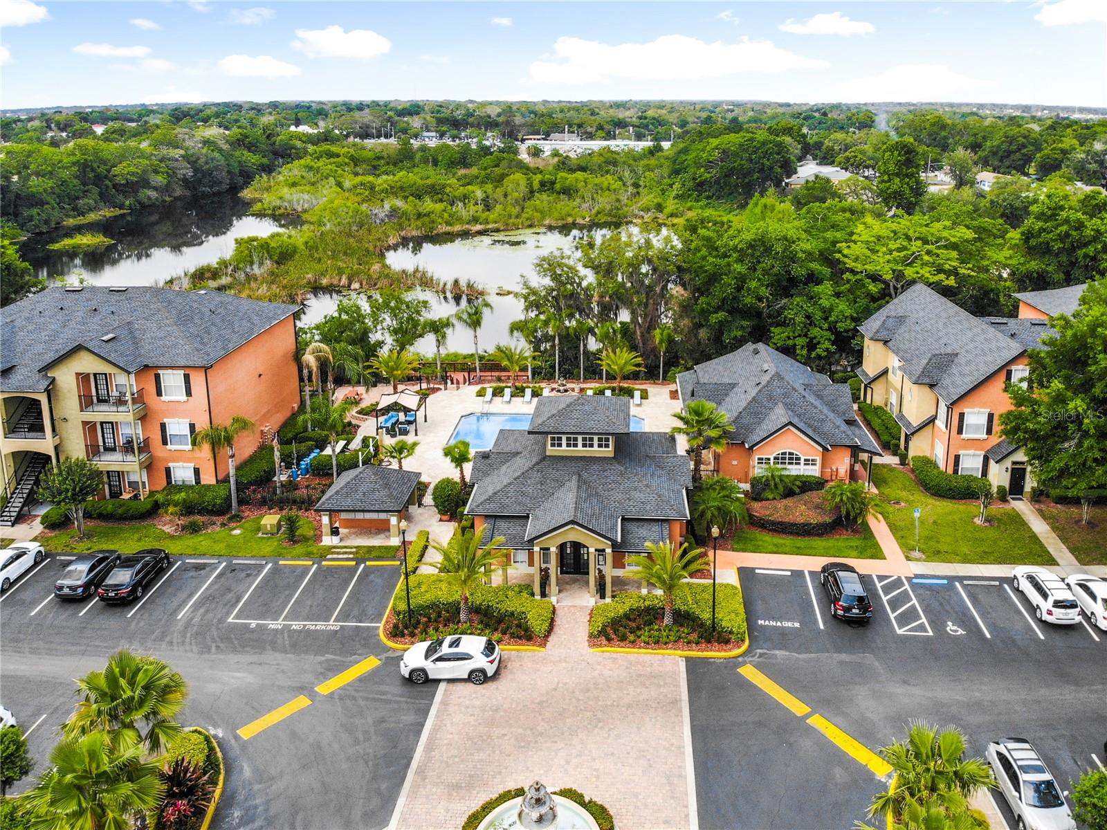 FOUNTAINS/METRO WEST - Residential