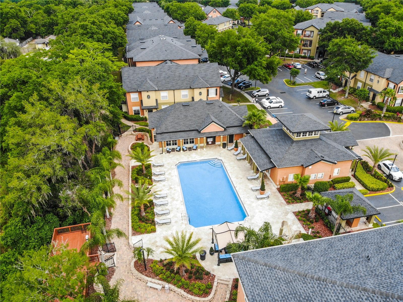 FOUNTAINS/METRO WEST - Residential