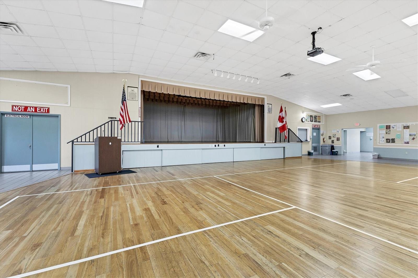 TIDEVUE/DE SOTO COMMUNITY UNIT ONE - Residential