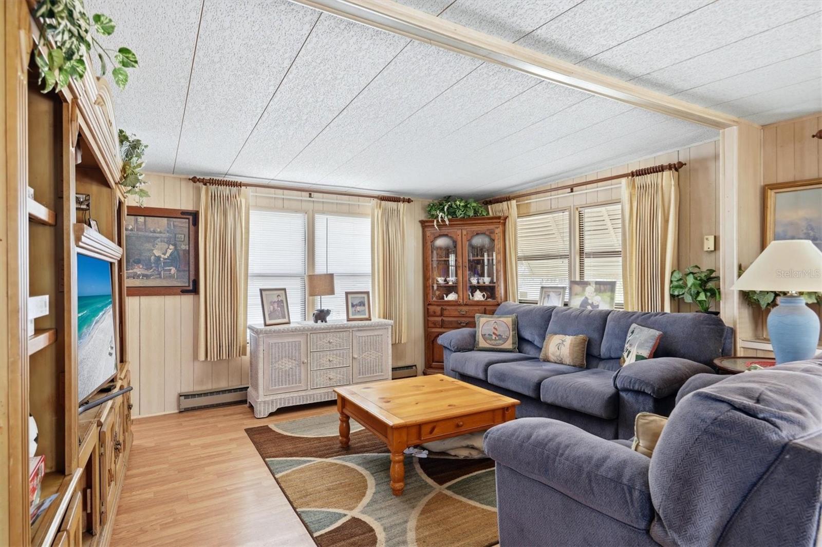 TIDEVUE/DE SOTO COMMUNITY UNIT ONE - Residential
