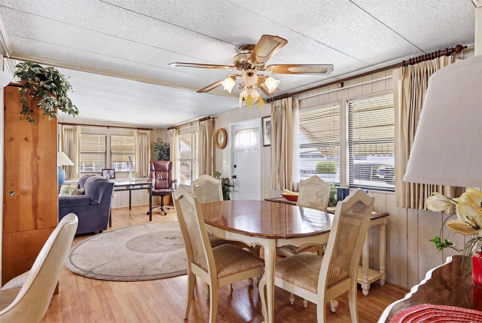 TIDEVUE/DE SOTO COMMUNITY UNIT ONE - Residential