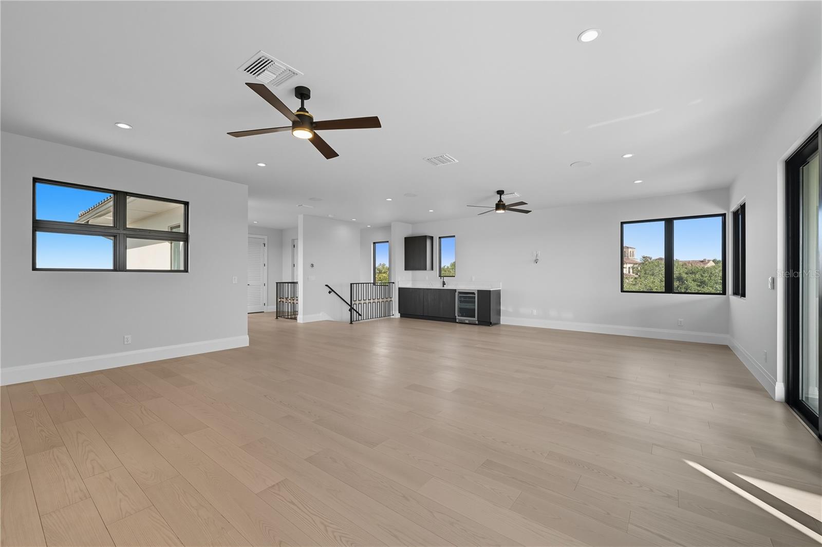 BELLA COLLINA WEST SUB - Residential
