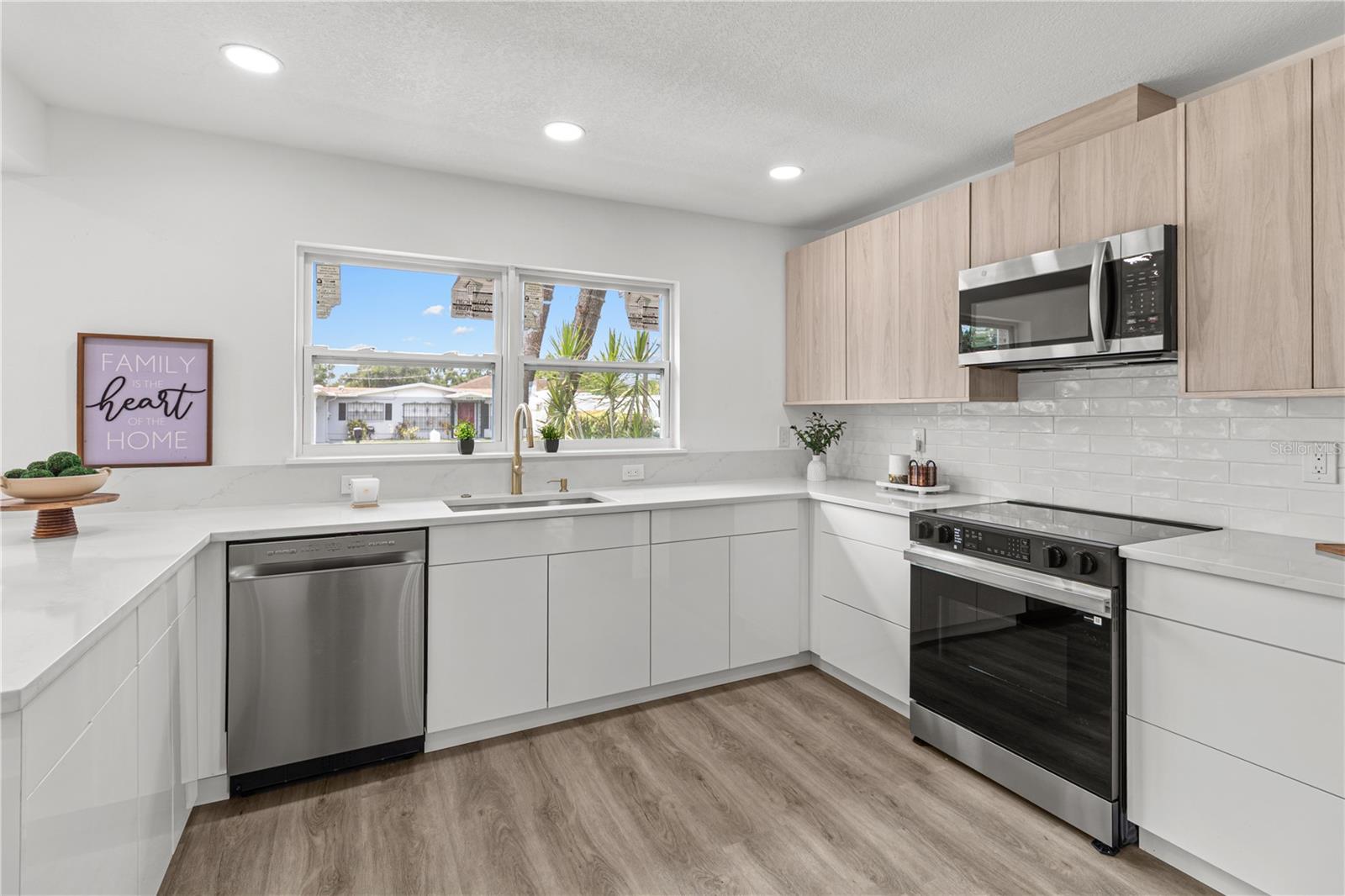 MILWOOD ESTATES - Residential