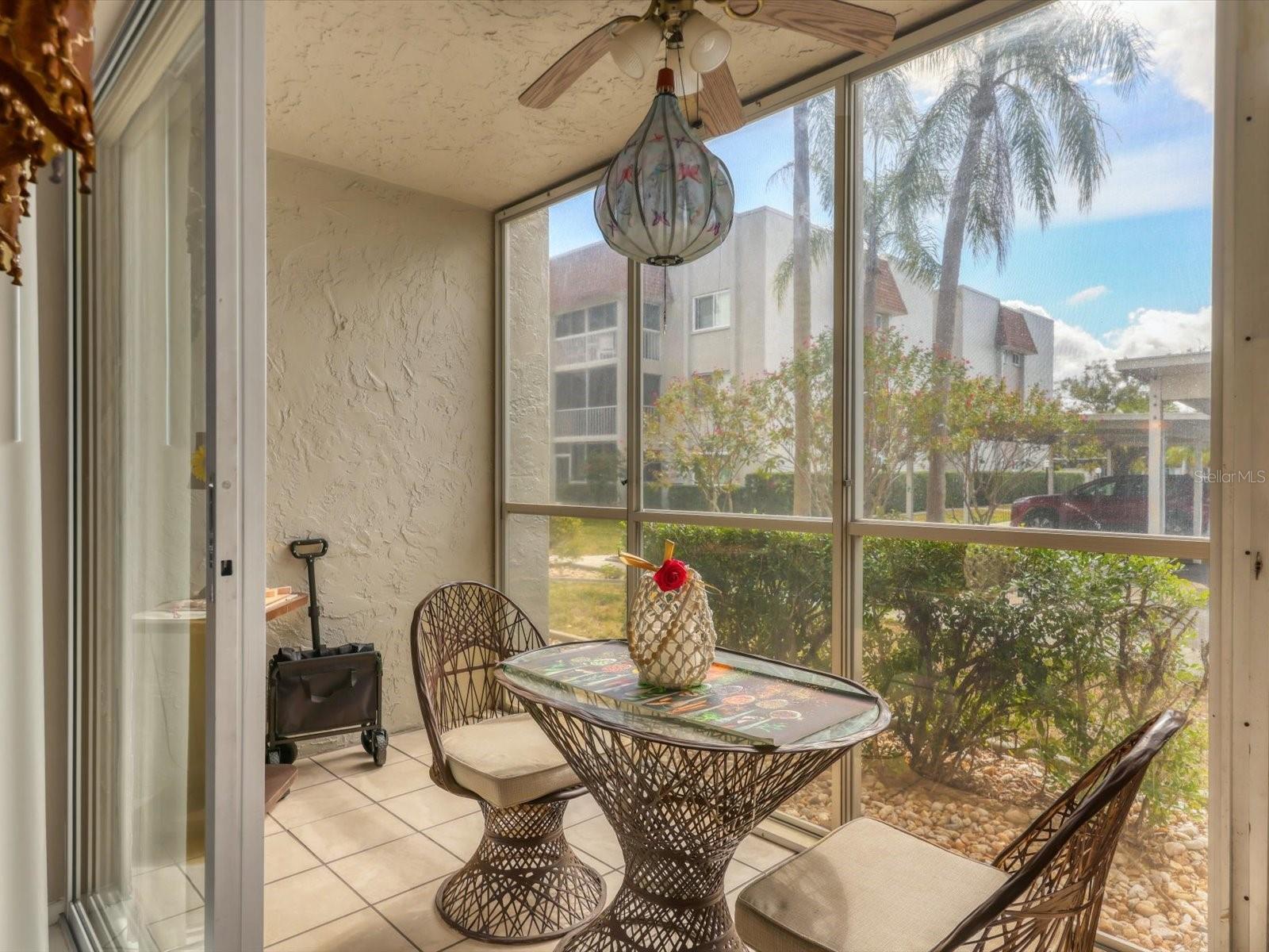 GLEN OAKS GARDEN APTS 2 - Residential