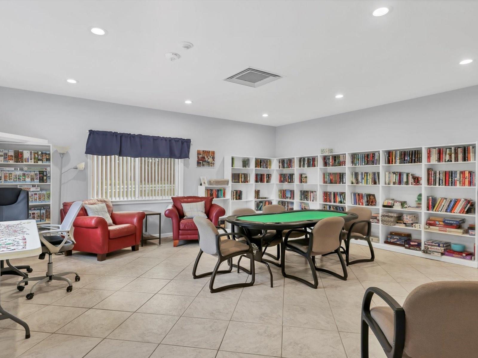 GLEN OAKS GARDEN APTS 2 - Residential