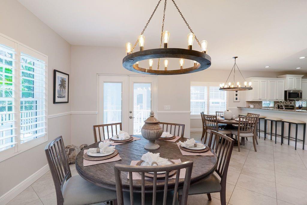 THE VILLAS ON 50TH STREET - Residential