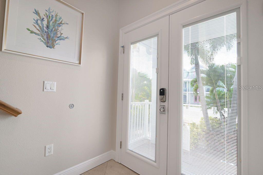 THE VILLAS ON 50TH STREET - Residential