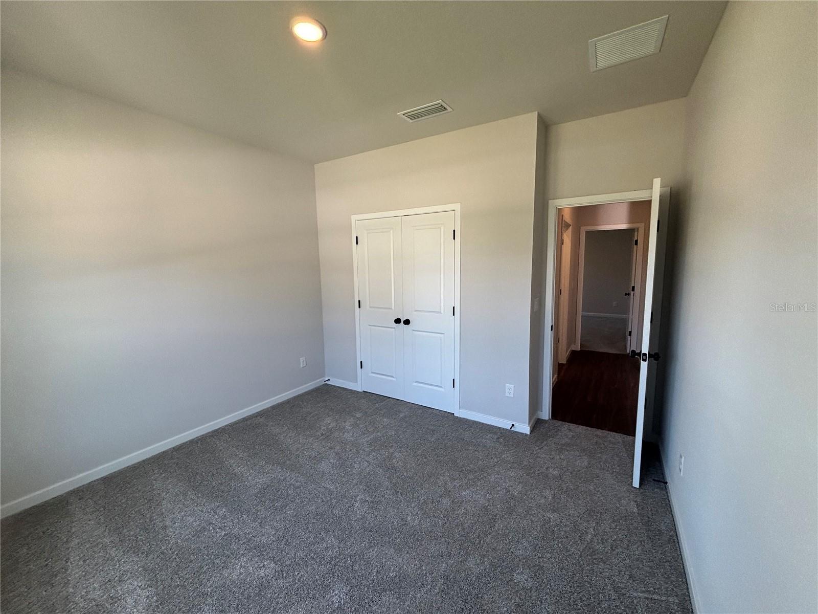 RESERVE EAST - Residential