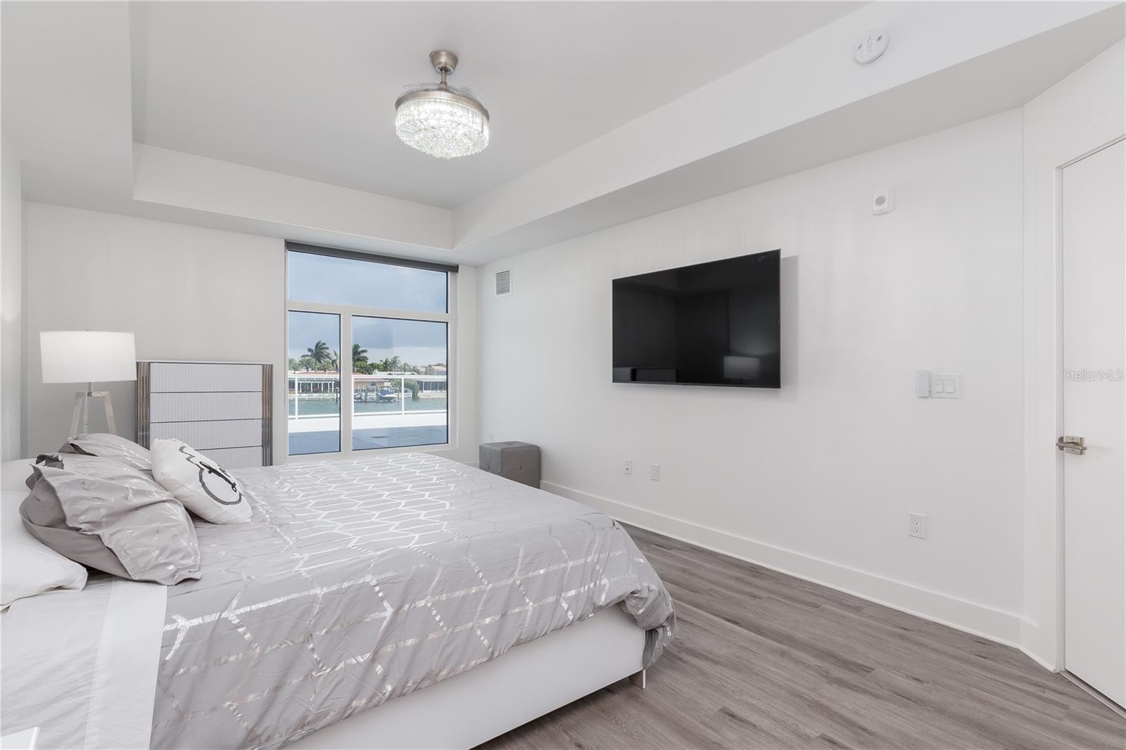 AZURE CONDO - Residential Lease