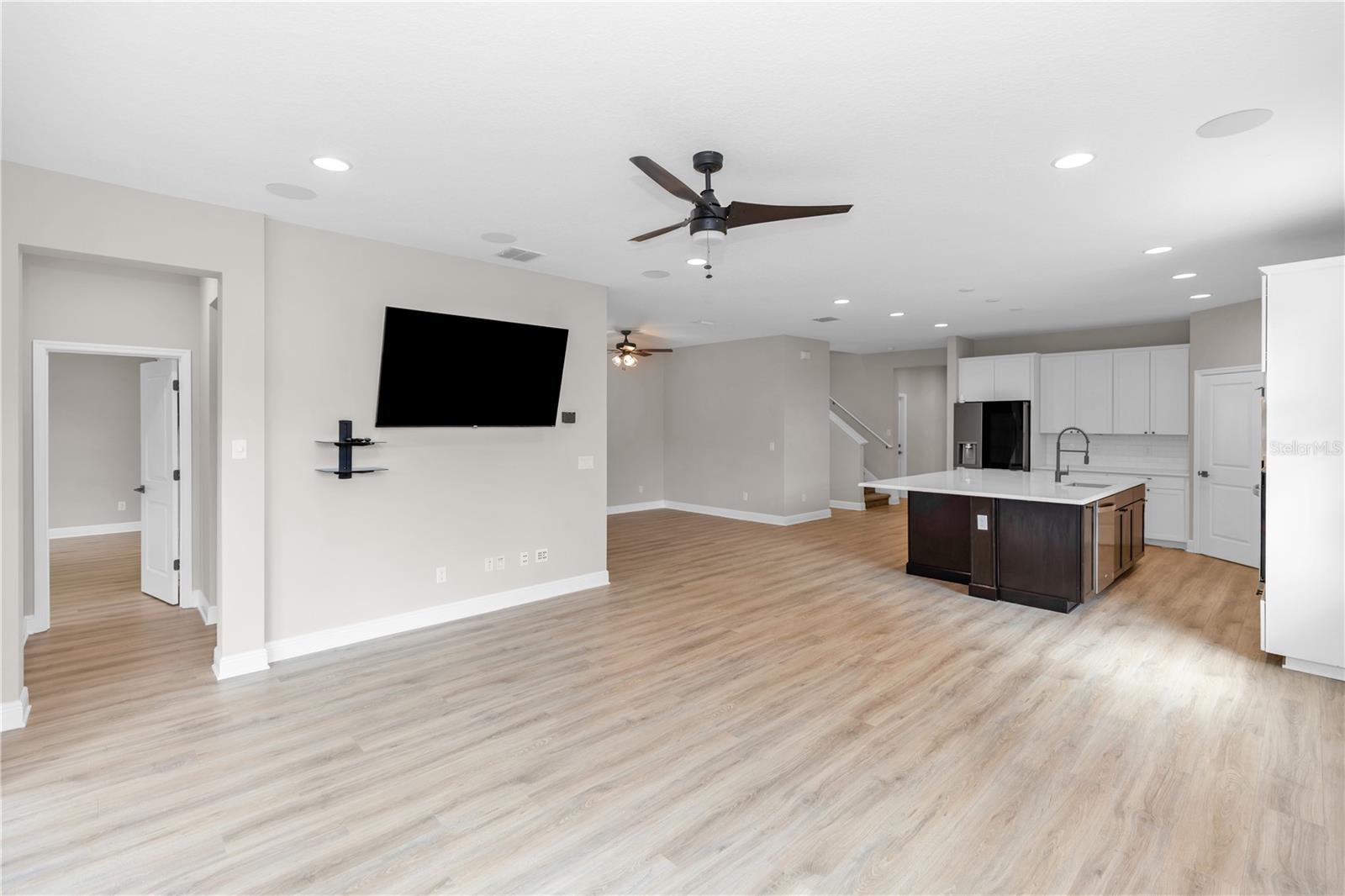 RIVINGTON PH 1D - Residential