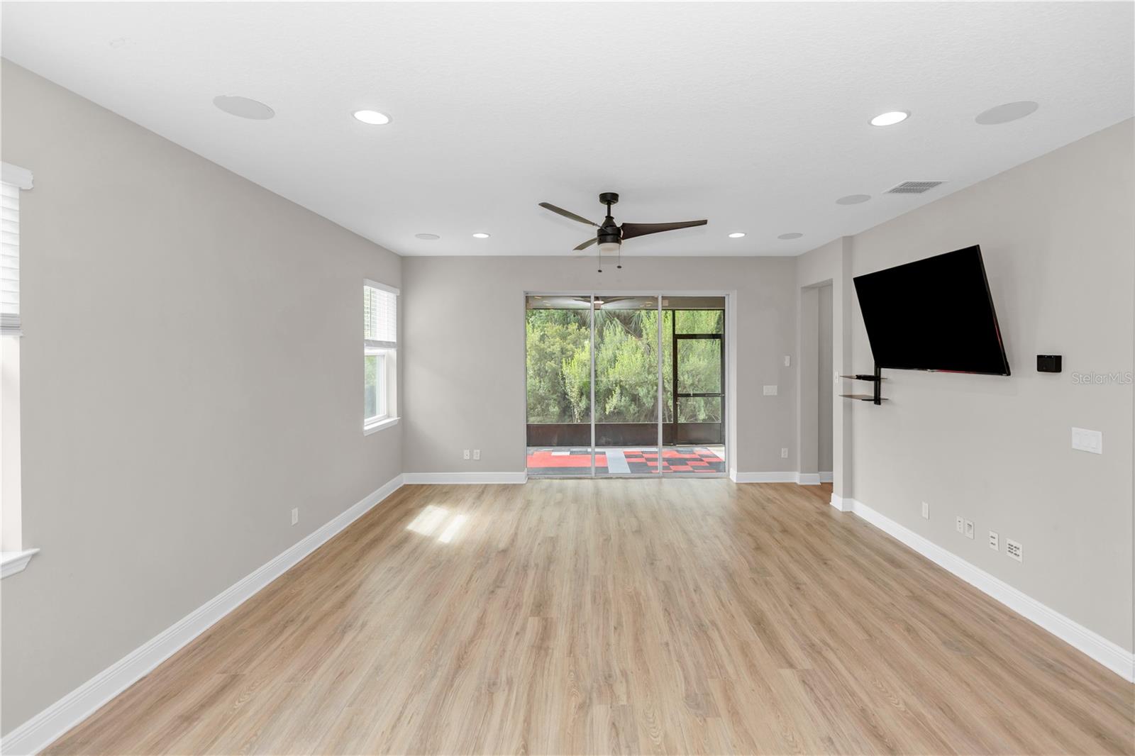 RIVINGTON PH 1D - Residential