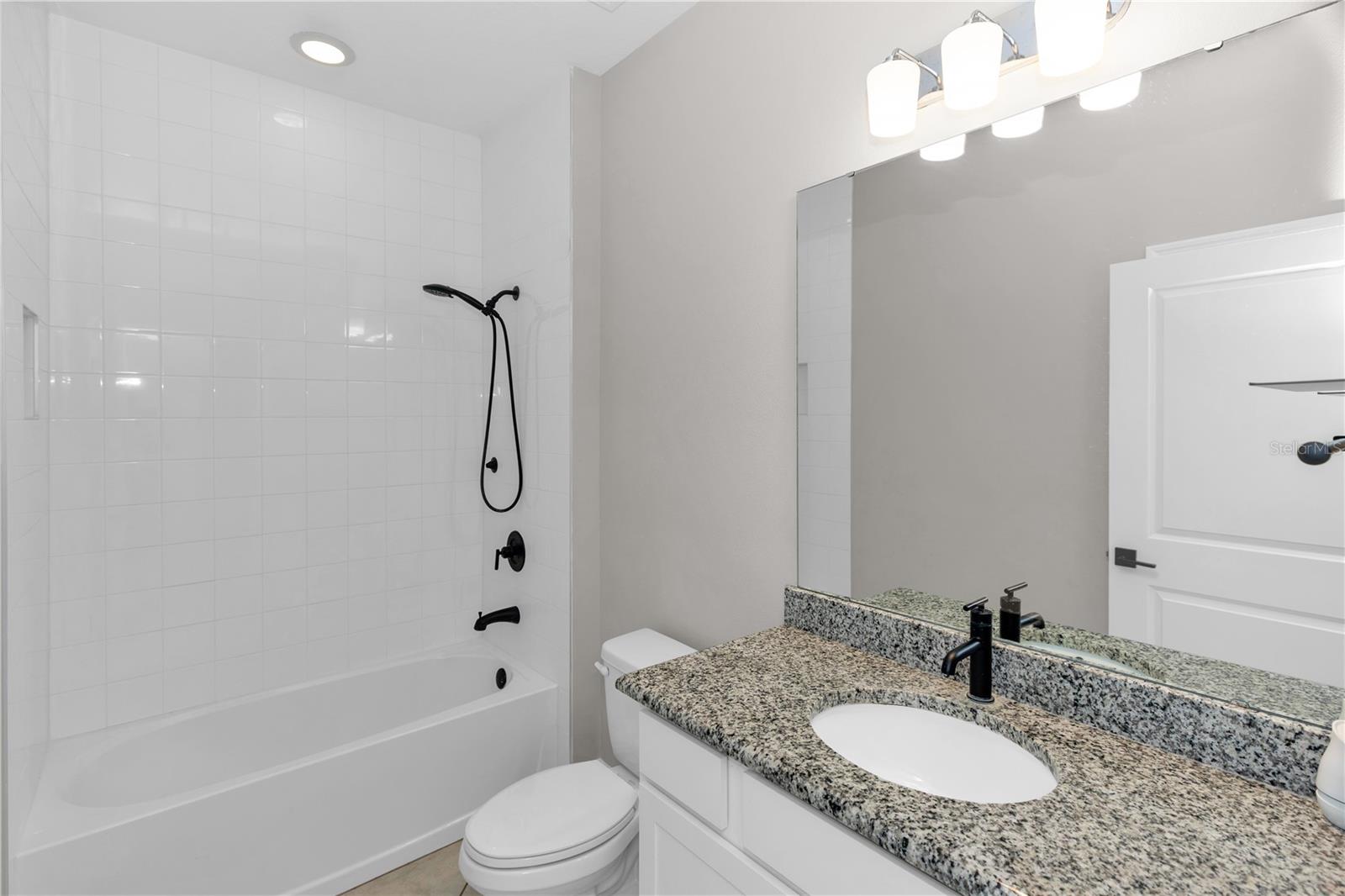 RIVINGTON PH 1D - Residential