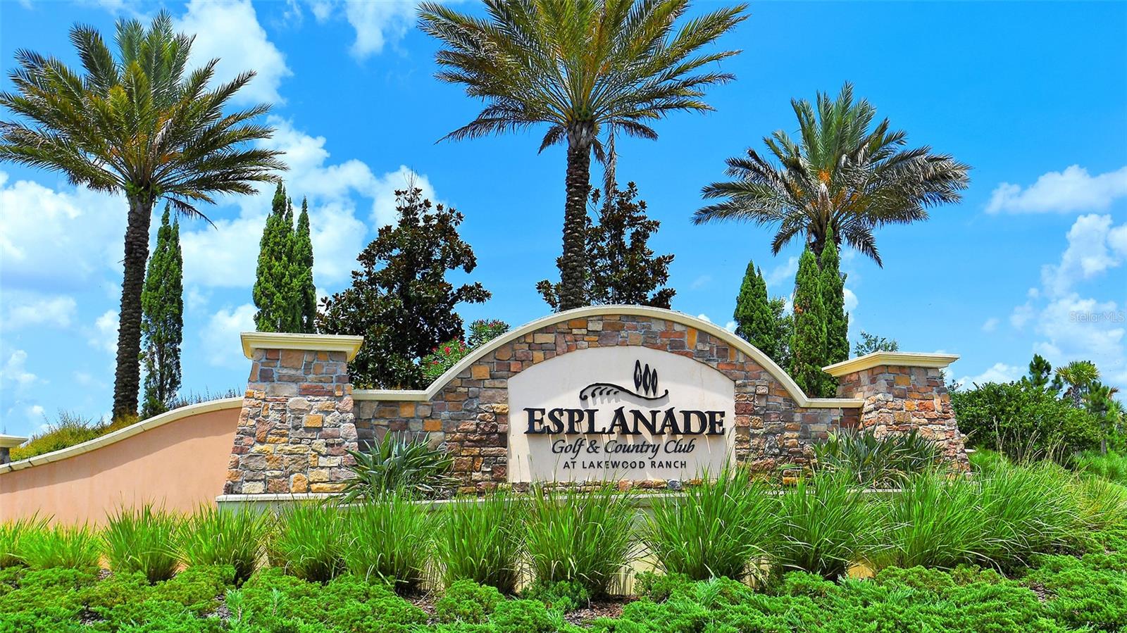 ESPLANADE PH I - Residential