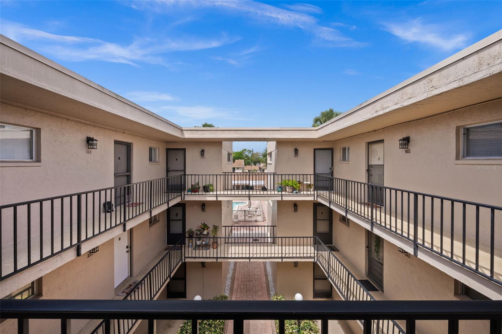 PINEWOOD VILLAGE II - Residential Lease