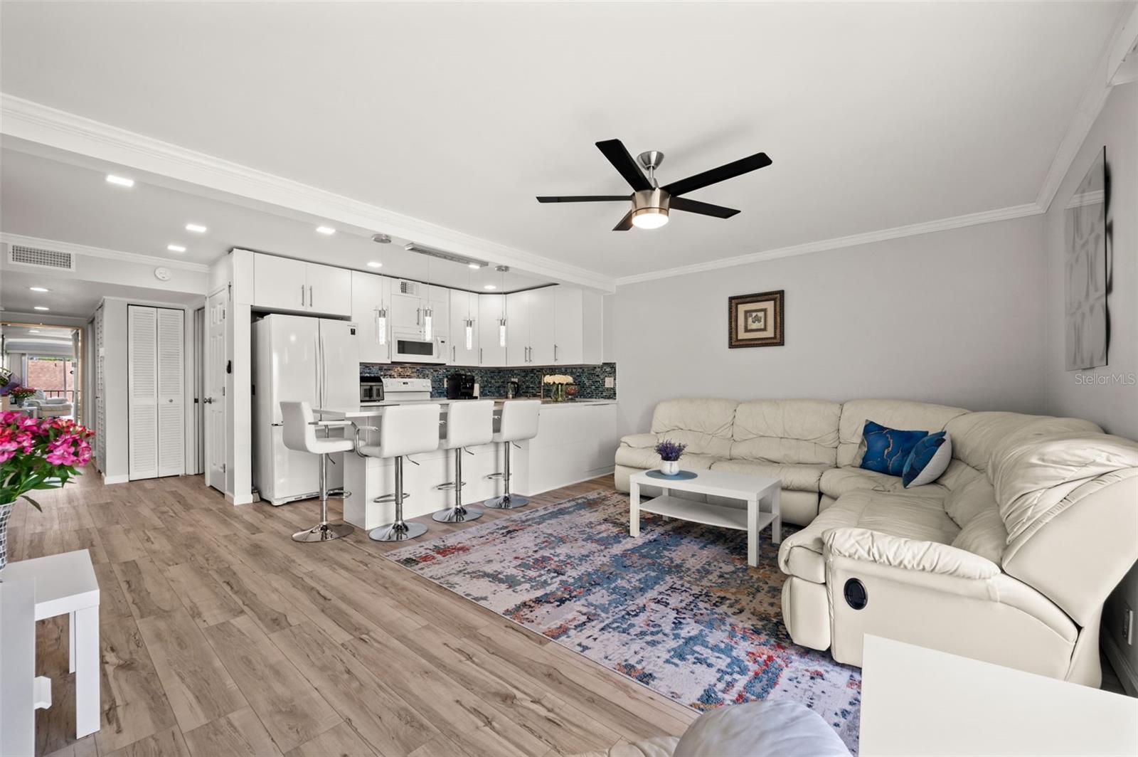 PINEWOOD VILLAGE II - Residential Lease