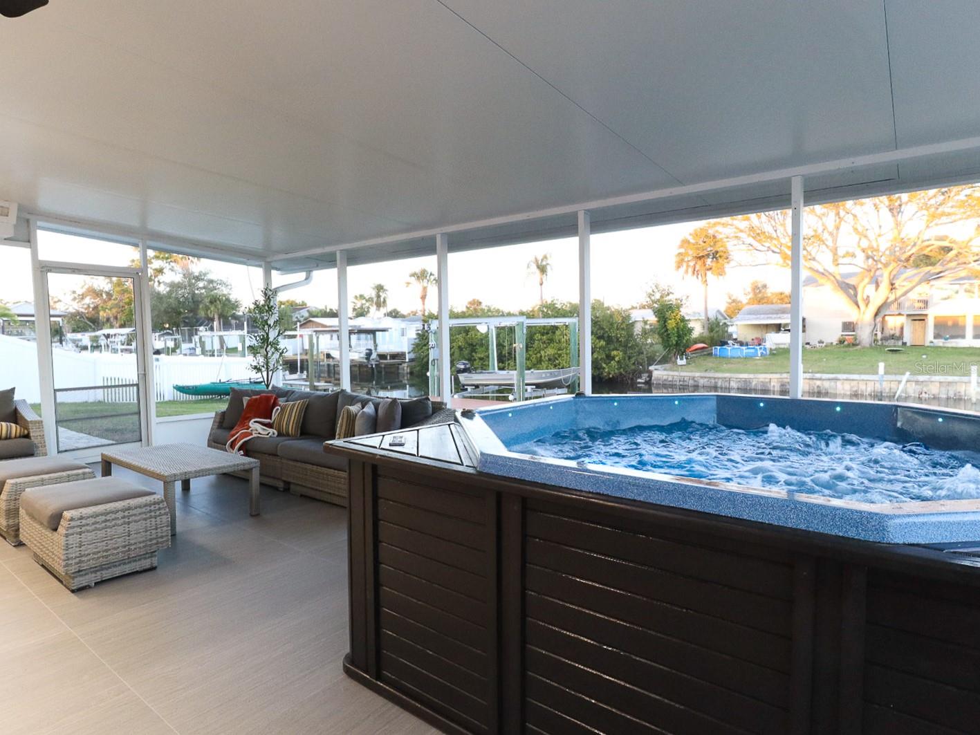 TAMPA SHORES INC 1 UNIT 3 - Residential