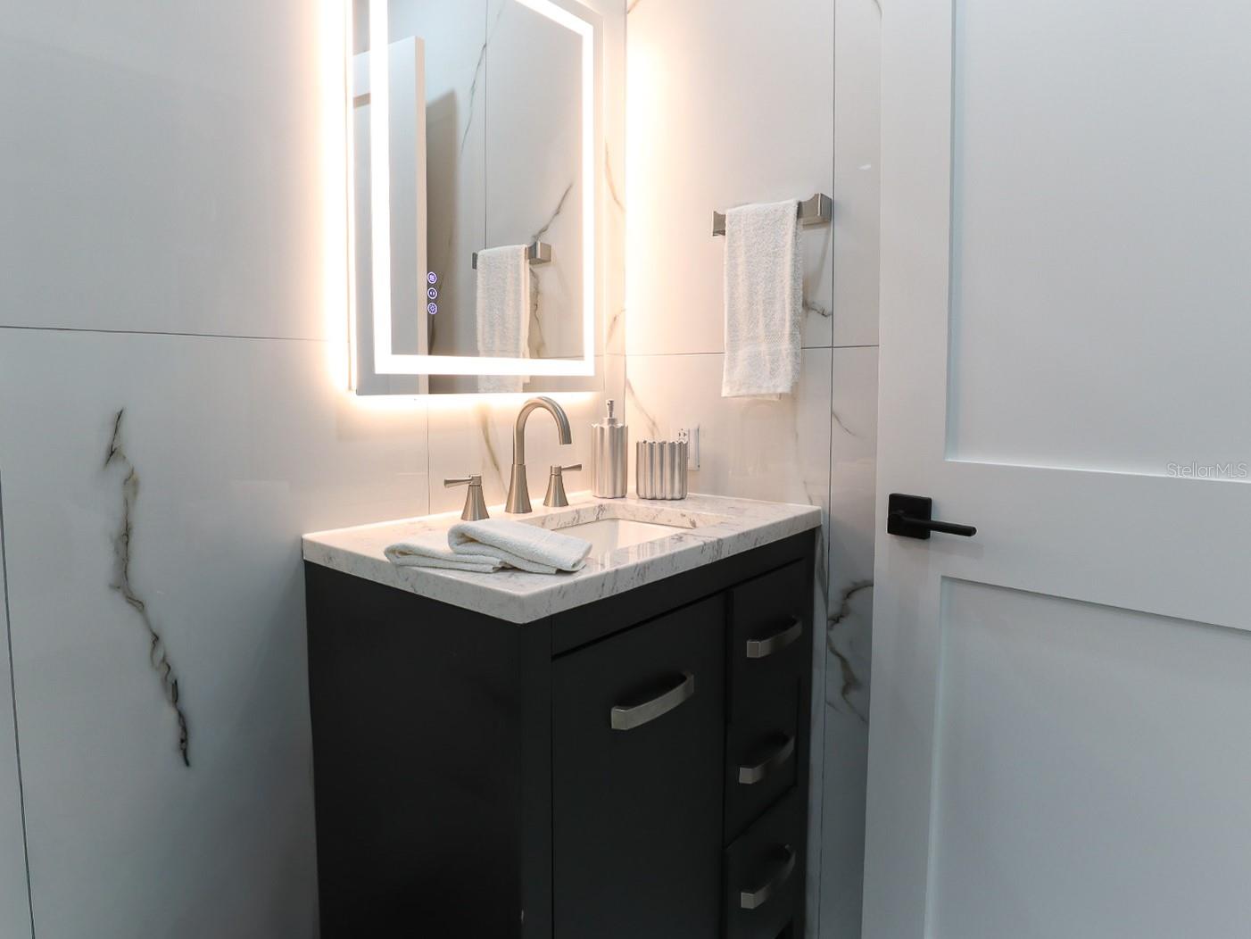 TAMPA SHORES INC 1 UNIT 3 - Residential